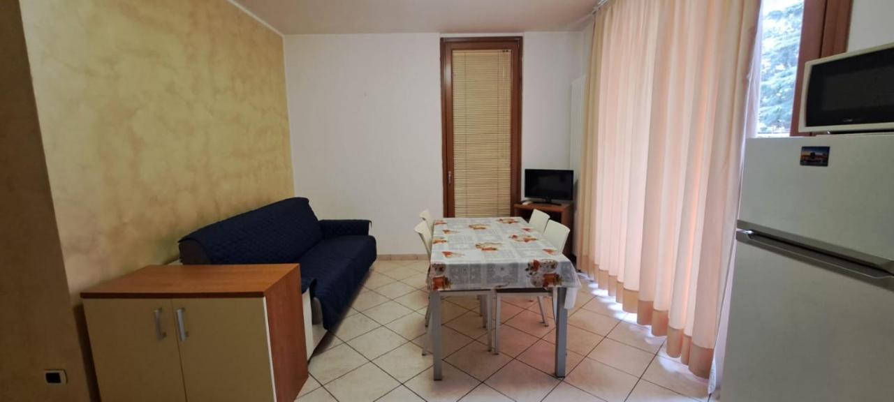 Apartments Tony In Bardolino Exteriér fotografie