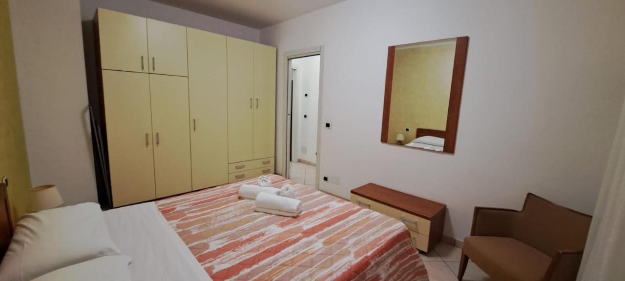 Apartments Tony In Bardolino Exteriér fotografie