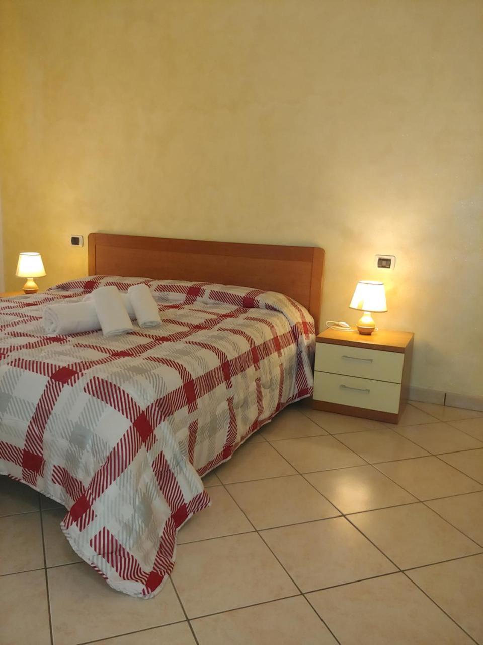 Apartments Tony In Bardolino Exteriér fotografie