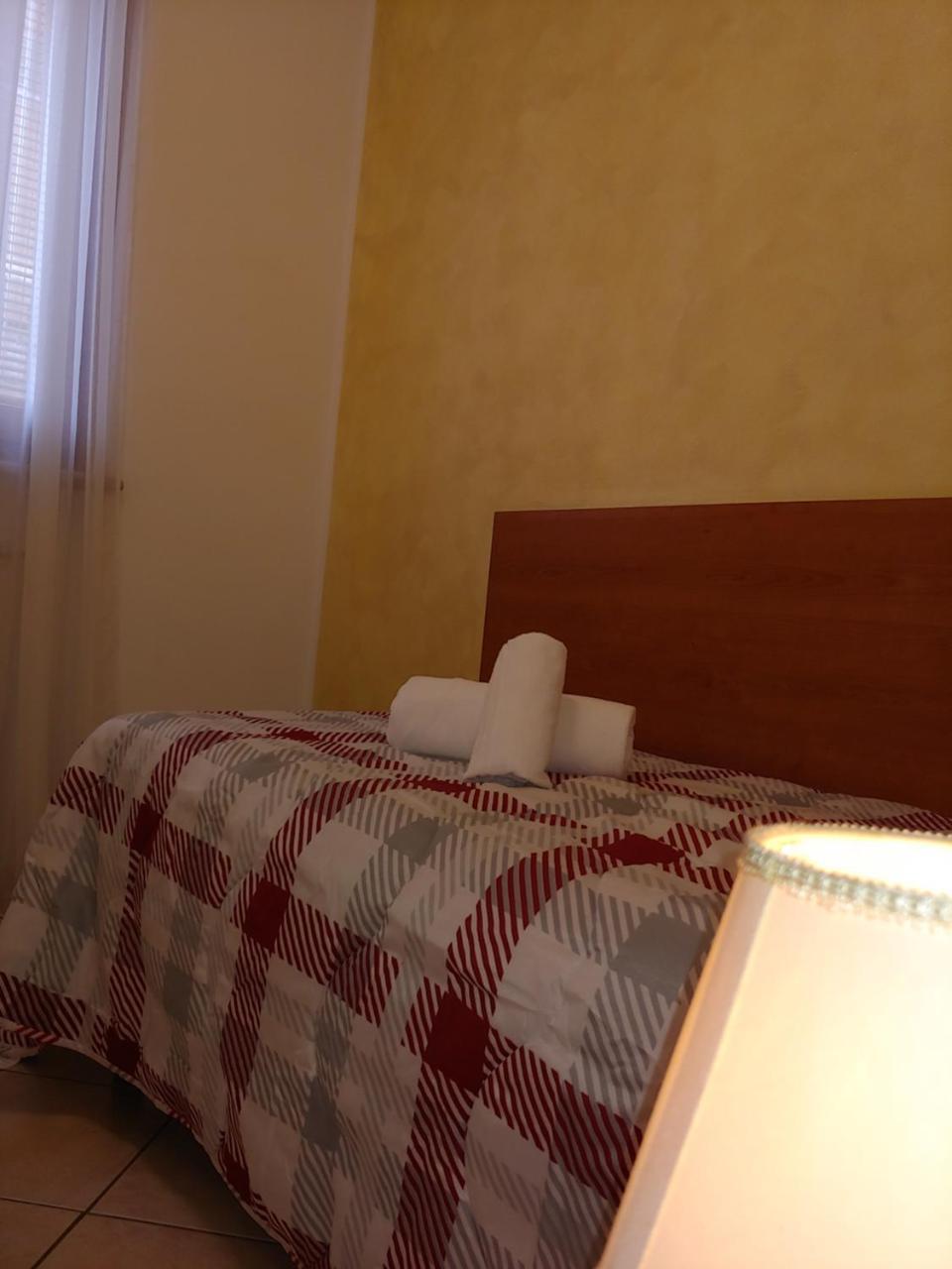Apartments Tony In Bardolino Exteriér fotografie